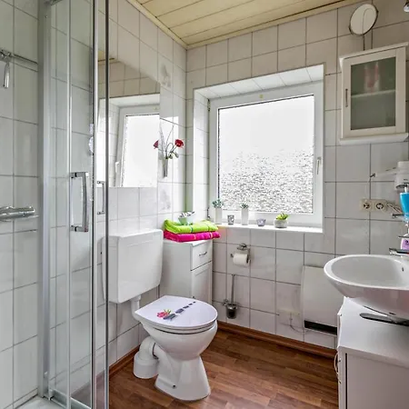 Ongi Holiday home Friedrichskoog-Spitz